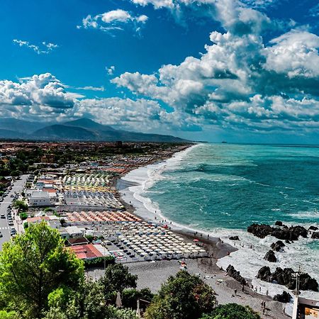 Bed End Breakfast Mediterraneo Scalea Bagian luar foto