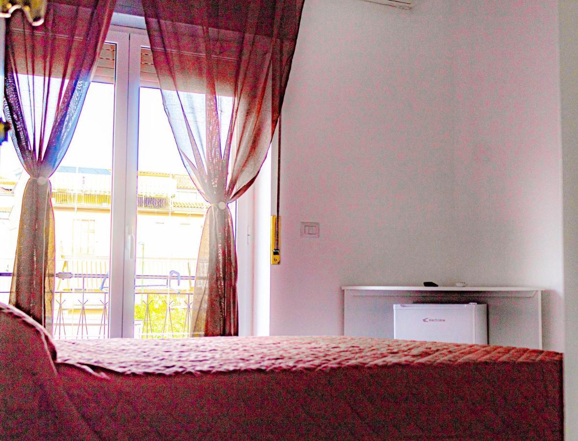 Bed End Breakfast Mediterraneo Scalea Bagian luar foto
