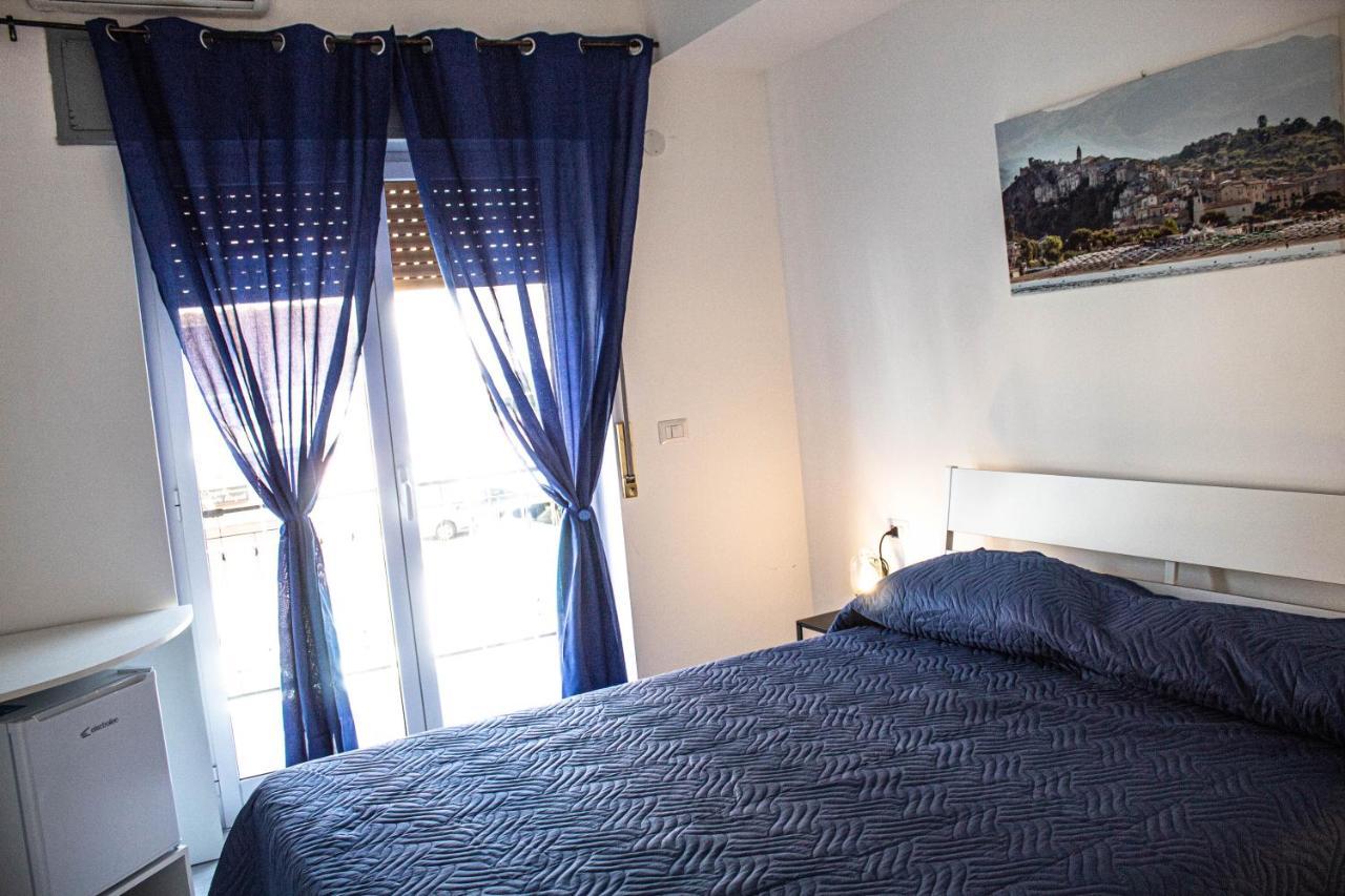 Bed End Breakfast Mediterraneo Scalea Bagian luar foto