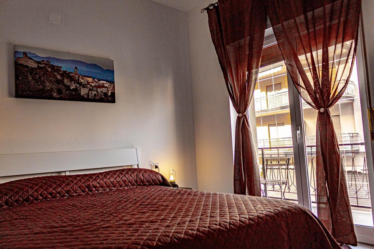 Bed End Breakfast Mediterraneo Scalea Bagian luar foto